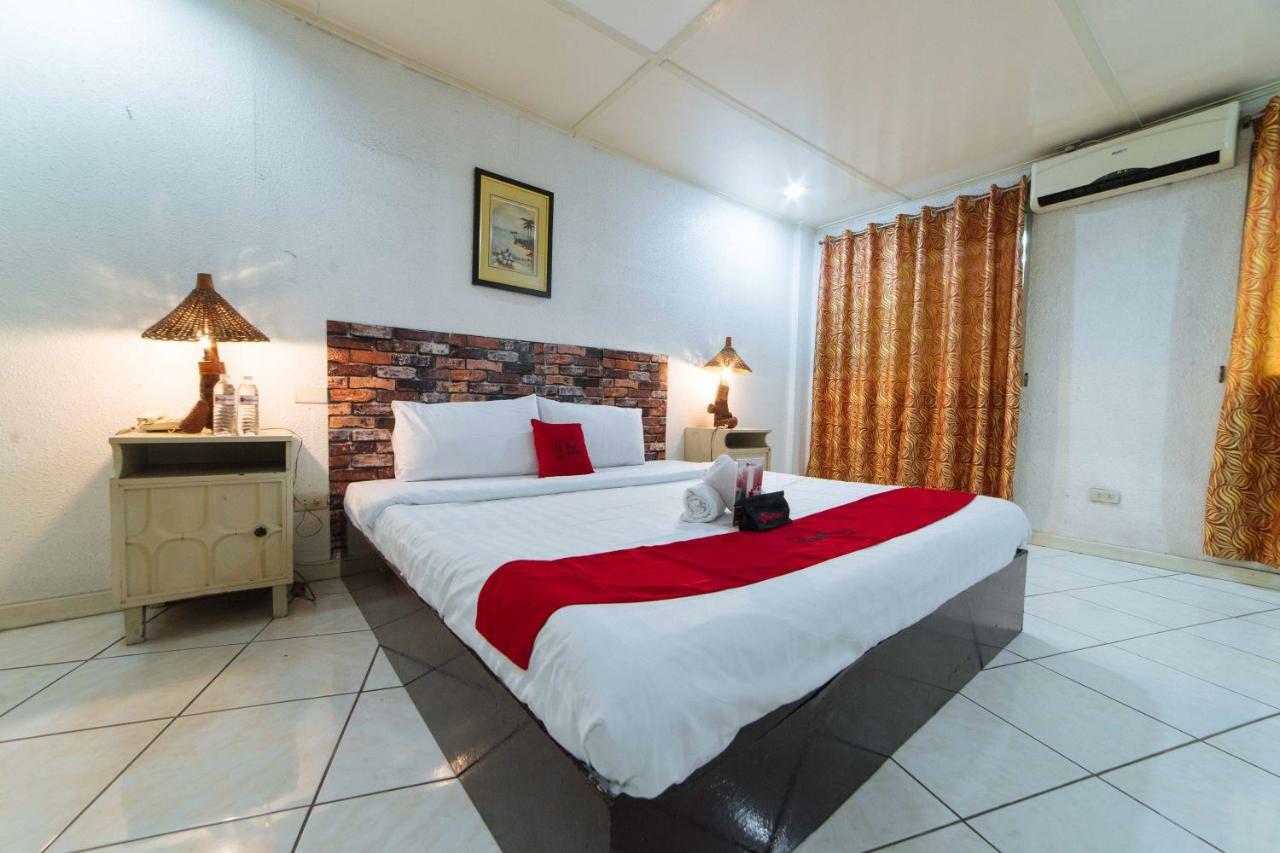 Reddoorz Premium @ Clarkview Angeles City Eksteriør billede